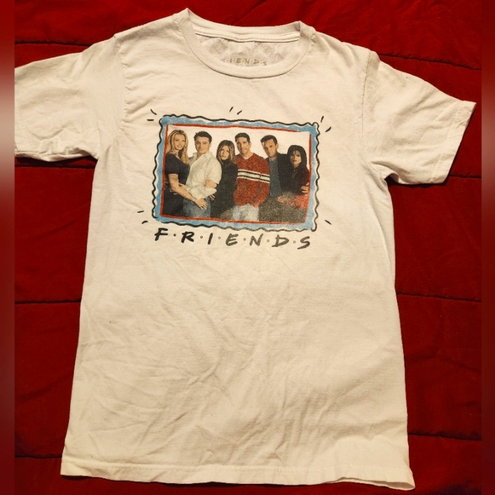 Friends cast white t-shirt